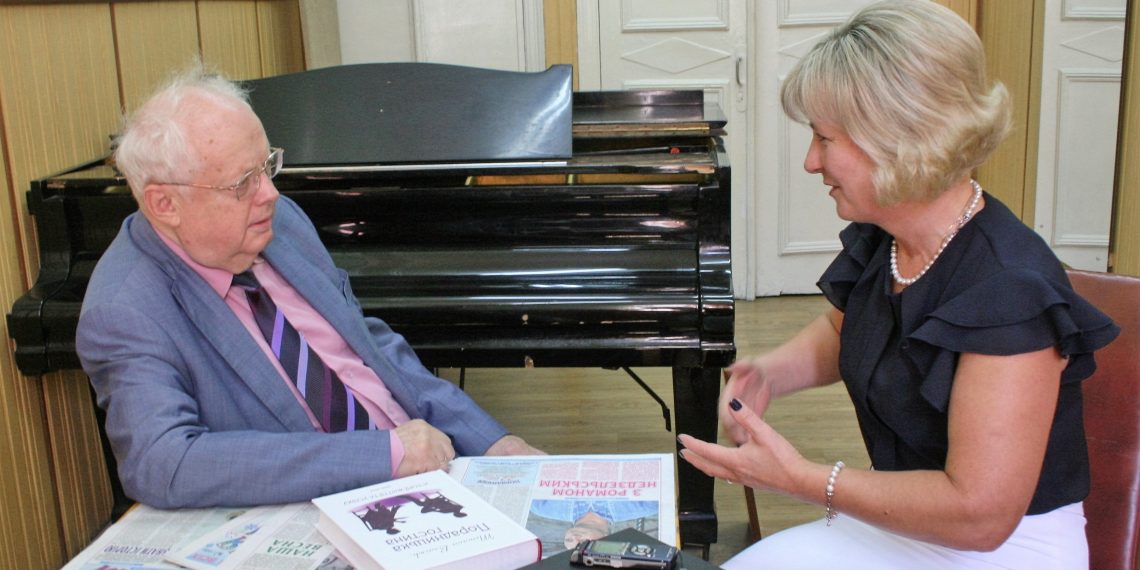 З Мирославом Скориком