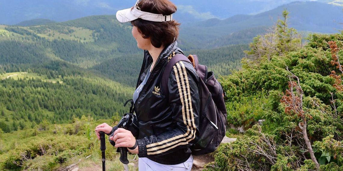 Далеко від дому