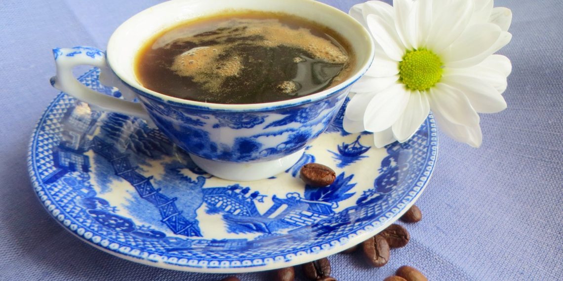 Мелена і в зернах кава