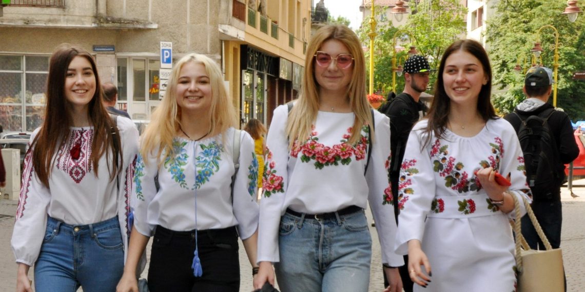 Вчимося поєднувати кольори