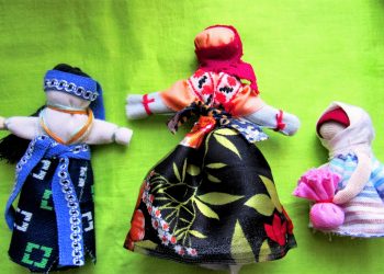 Оберіг із маминої сукні