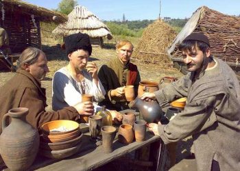 Харчування у Петрівку