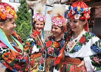 Традиційна українська прикраса