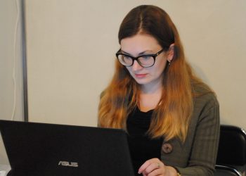 Купуючи онлайн