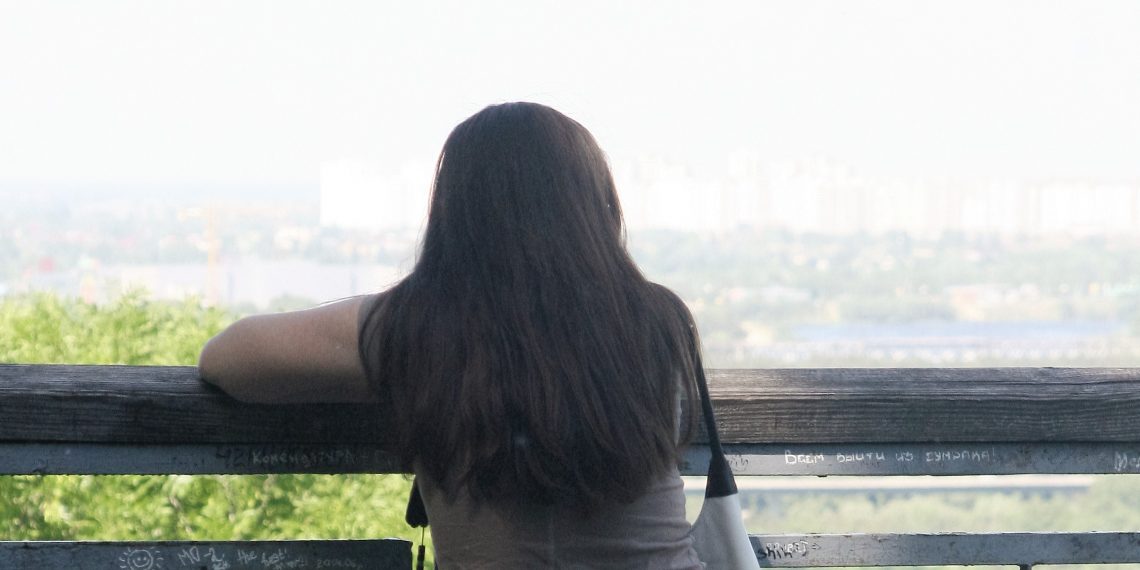 Донька чи наймичка?