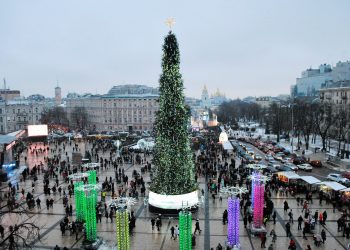 Головну різдвяну ялинку України визнали найкращою у Європі