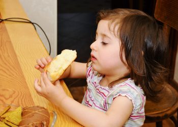 Хліб нашого дитинства, або не просто їжа на кожний день