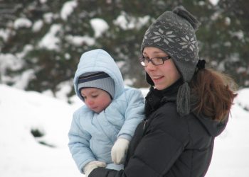 Надокучливий матусин «хвостик» – це добре чи погано?