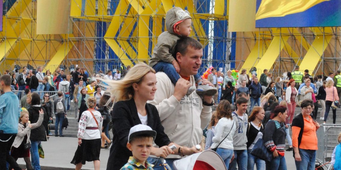 Які труднощі можливі й чого очікувати батькам, плануючи другу дитину?