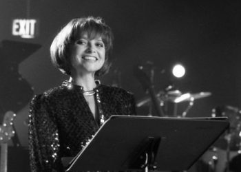 Українська Квітка з Америки                              