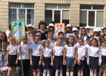 Останній дзвоник і випускний в Україні