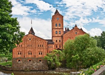 До замку «Радомисль»