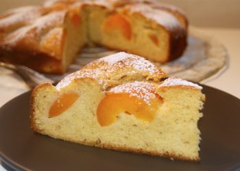 Персиковий пиріг