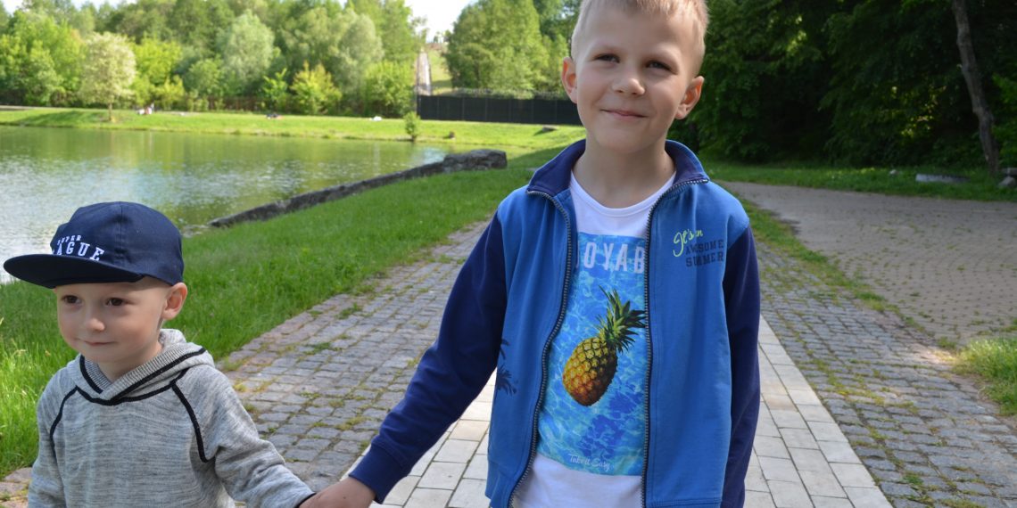 Як підготувати дитину до народження братика чи сестрички?