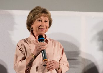 Лія Ахеджакова: «Я дуже люблю Україну»