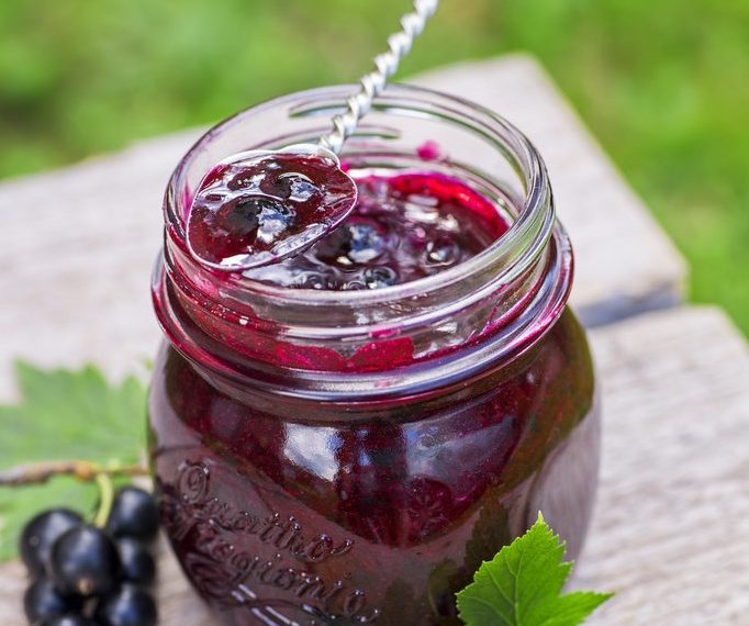 Густе смородинове желе