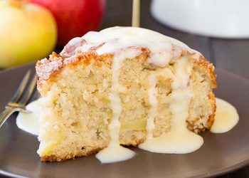 Домашній яблучний пиріг