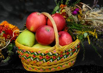 19 серпня — Преображення Господнє. Яблучний Спас