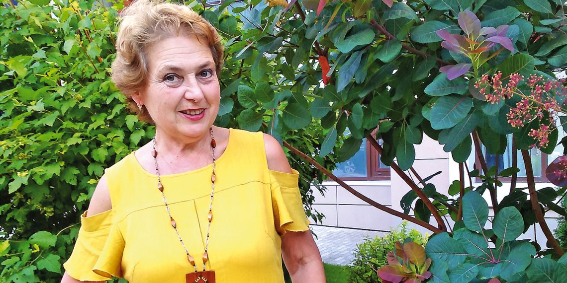 Забудьте про вік! Давайте наряджатися!