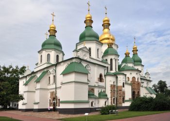 Для християнства магія неприйнятна