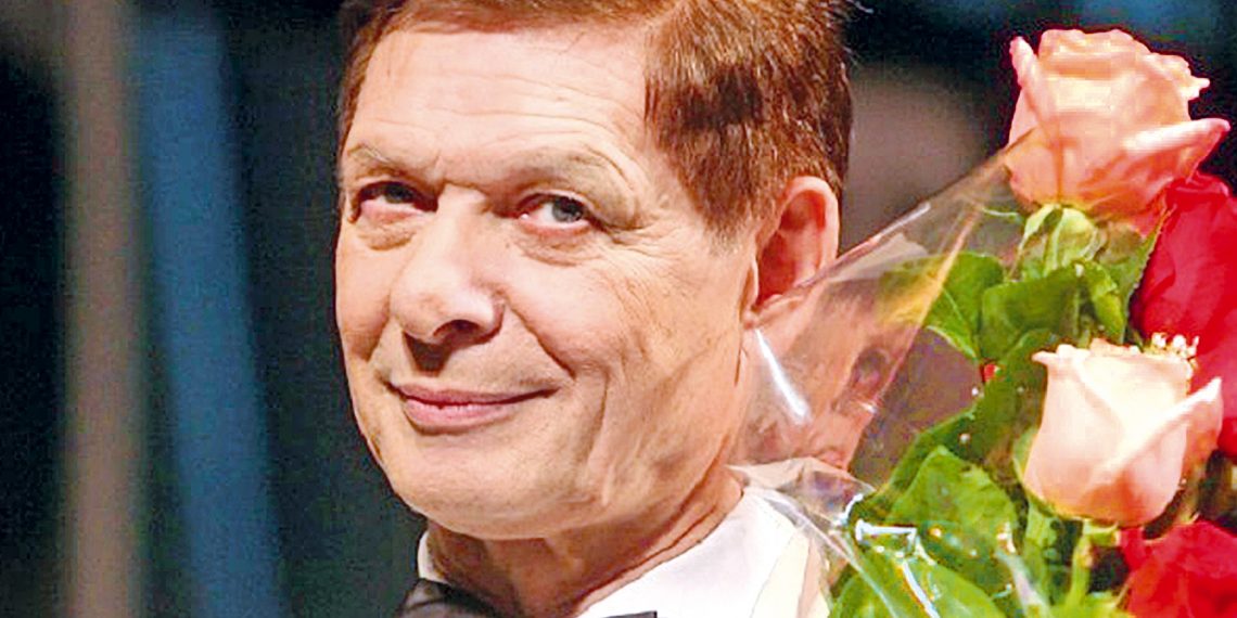 Едуард Хіль: сонячний співак із міста дощів