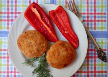 Домашні котлети з болгарським перцем