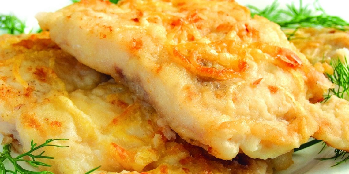Риба у сирній паніровці