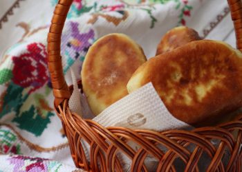 Домашні пиріжки на кефірі