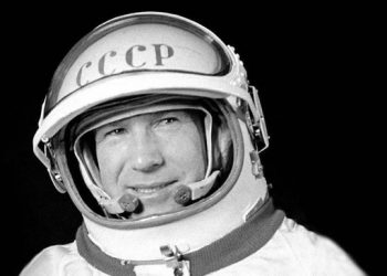 Леонов №1. Якою планета Земля запам’ятає першу людину у відкритому космосі