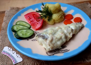 Соковита рибка в молоці