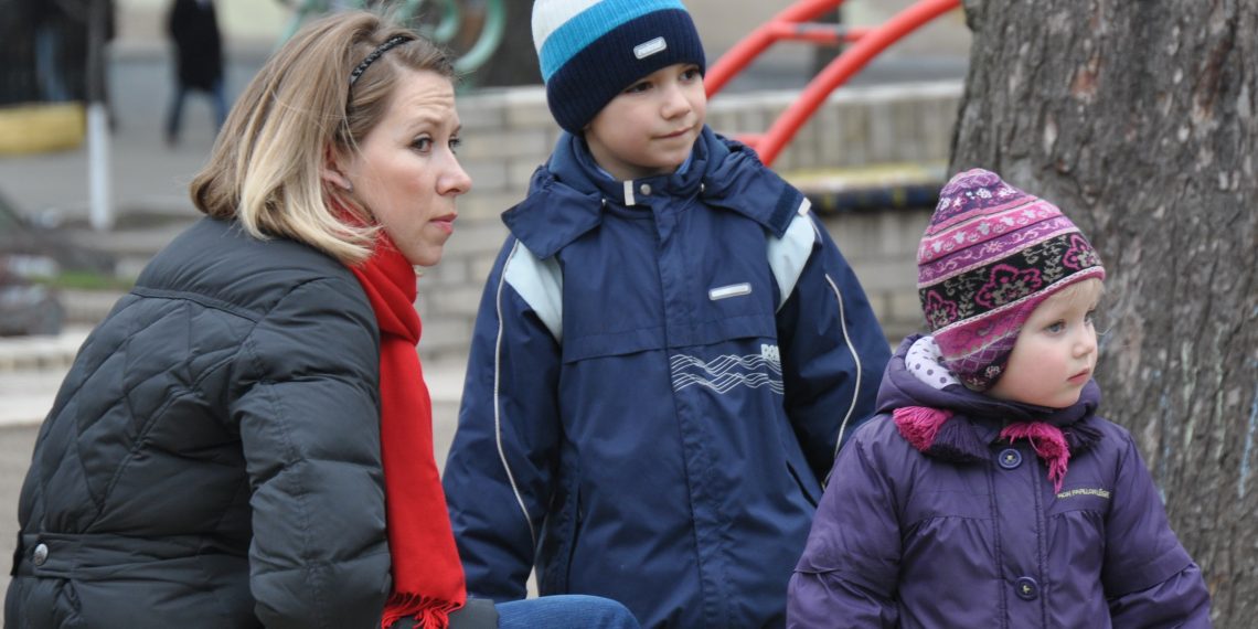 Не піддавайтеся дитячій маніпуляції, аби “повернути любов” малюка