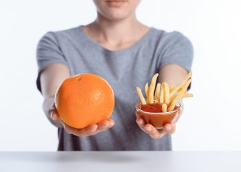 Боротися з холестерином… не треба