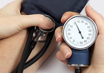 Як виміряти тиск: 6 основних правил