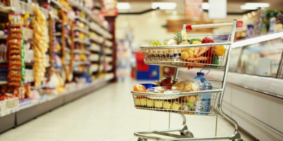 На що потрібно звертати увагу, купуючи продукти до свят