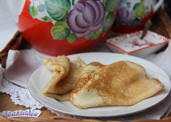 Найсмачніші тонкі млинці з дірочками