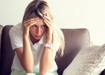 Як знизити тривожність: 5 порад фахівців