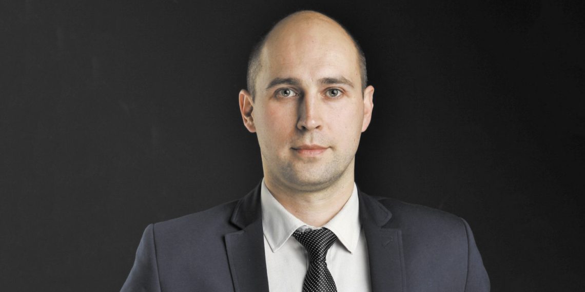 Про земельні питання та спадщину