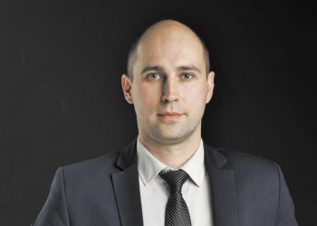 Про земельні питання та спадщину