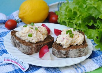 Корисна закуска з редису і сиру