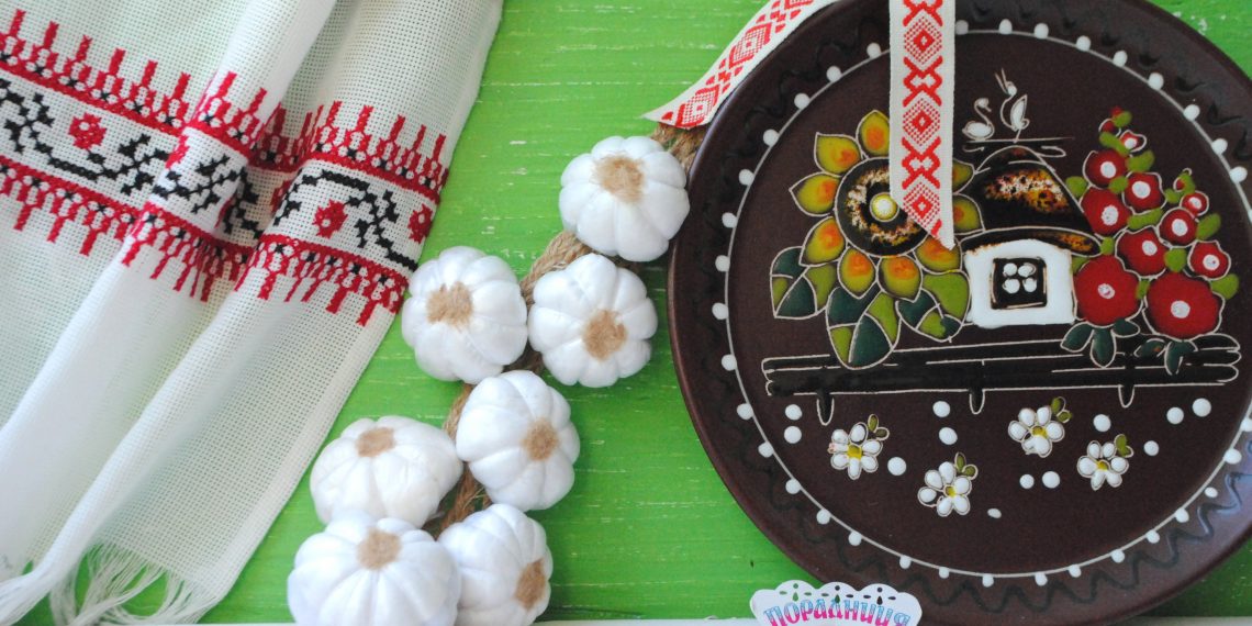 Робити просто, а на вигляд часник, як справжній!