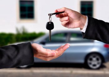 Аліменти та купівля автомобіля