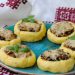 Кошики з фаршем і грибами