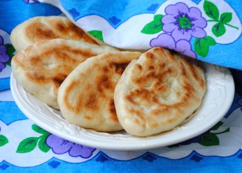 Смажені пиріжки з цікавою начинкою