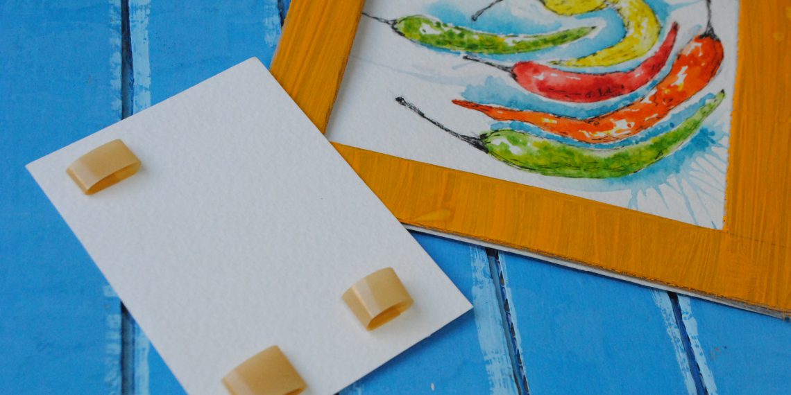 Вішаємо картинки без цвяхів