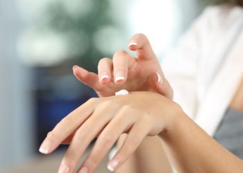 Домашній крем для рук: наче по маслу