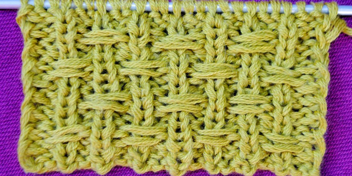 До скарбнички в’язальниці