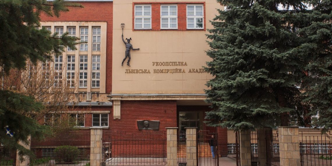 Чи завжди варто довіряти рейтингам? Довіряйте, але перевіряйте…