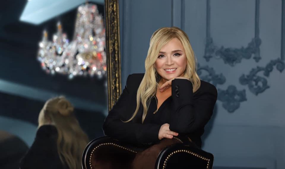 З Аурікою Ротару