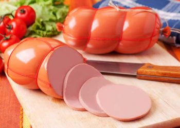 «Лікарська» ковбаса: замість м’яса — соя і крохмаль