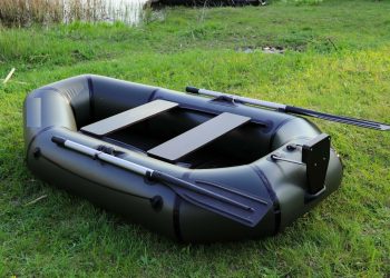 Як зберегти надувний човен неушкодженим до наступної риболовлі